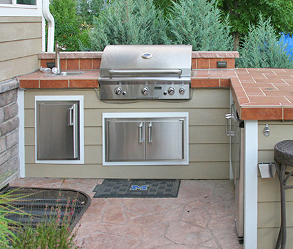 outdoor kitchen installed in love land co